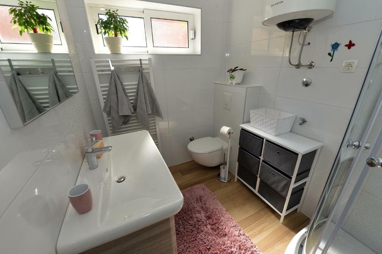 Apartment Simoni Zd ซาดาร์ ภายนอก รูปภาพ